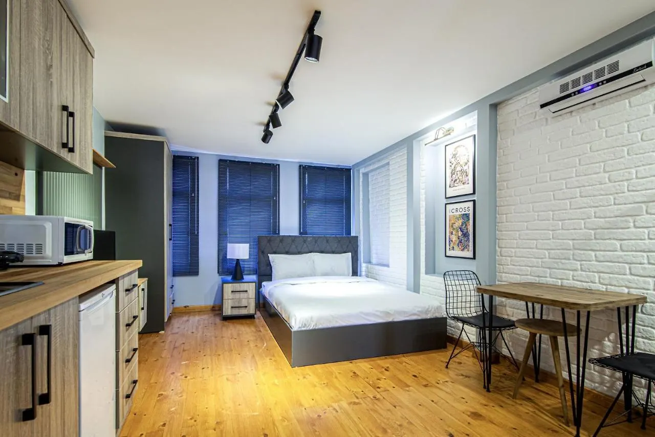 Chic Studio Apartment Istanbul