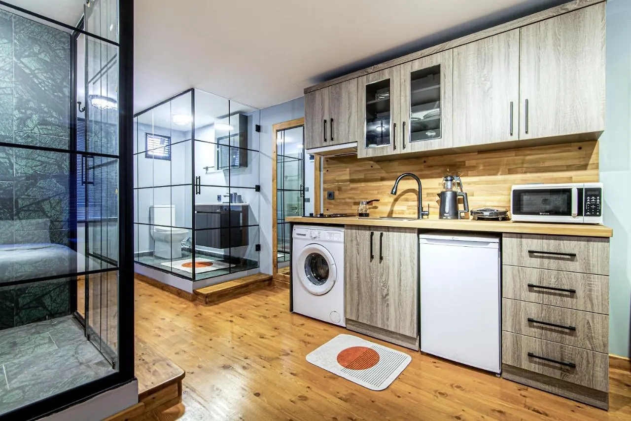 Chic Studio Apartment Istanbul